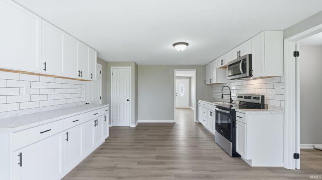 7216 Cranberry Road, Fort Wayne, IN 46825