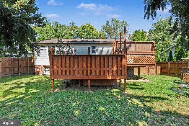 2330 S 5TH ST, Steelton, PA 17113