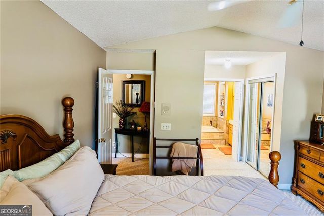 9636 Squirrel Wood Run, Douglasville, GA 30135