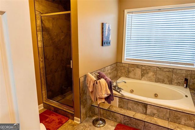 9636 Squirrel Wood Run, Douglasville, GA 30135