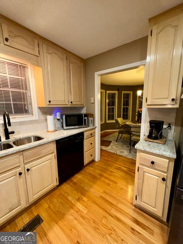 9636 Squirrel Wood Run, Douglasville, GA 30135