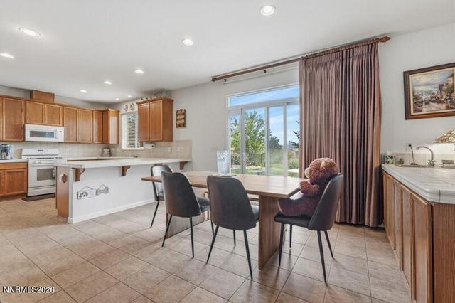 4256 Dancing Moon Way, Sparks, NV 89436