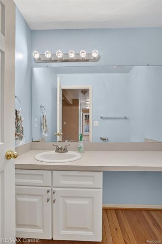1953 Twin Sun Circle, Walled Lake, MI 48390
