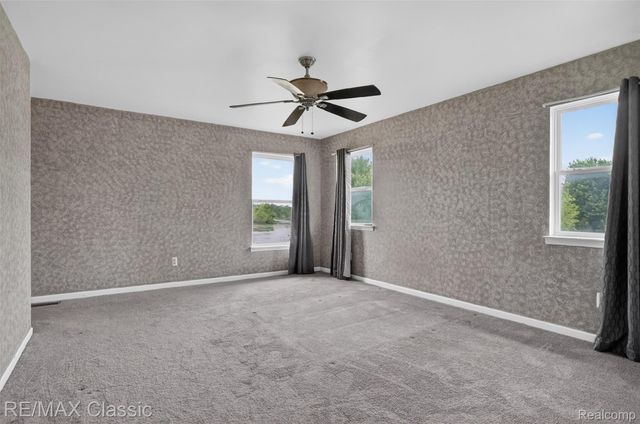 1953 Twin Sun Circle, Walled Lake, MI 48390