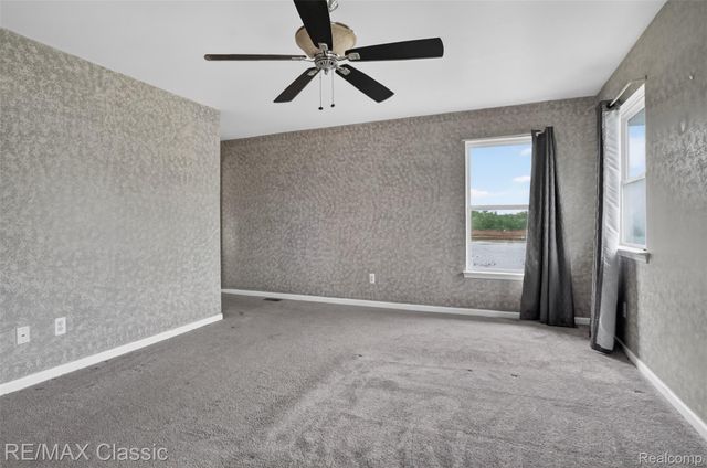 1953 Twin Sun Circle, Walled Lake, MI 48390