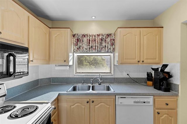 4210 IRONWOOD CIRCLE 308J, Bradenton, FL 34209