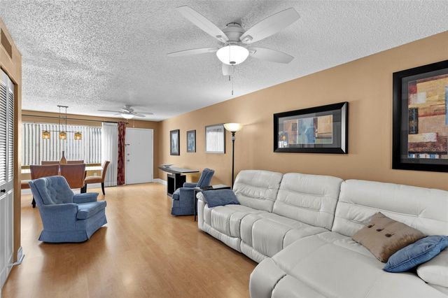 4210 IRONWOOD CIRCLE 308J, Bradenton, FL 34209