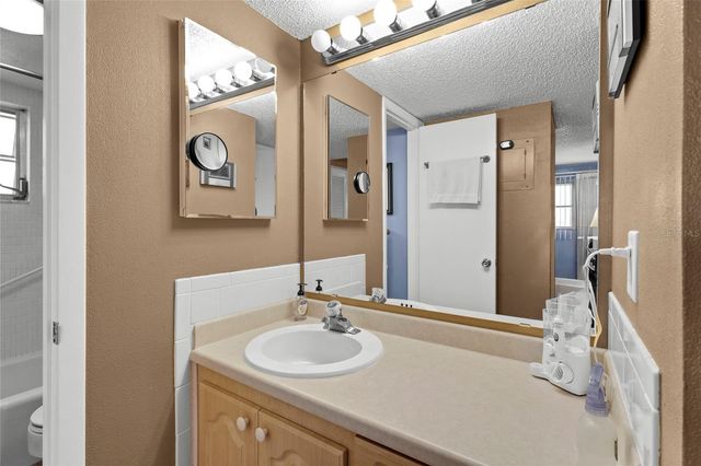 4210 IRONWOOD CIRCLE 308J, Bradenton, FL 34209