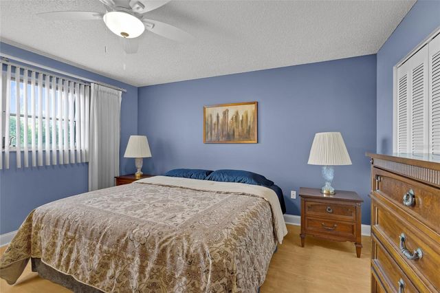 4210 IRONWOOD CIRCLE 308J, Bradenton, FL 34209