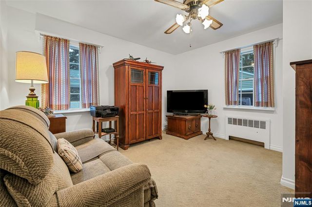 101 Schuyler Avenue, Pompton Lakes, NJ 07442