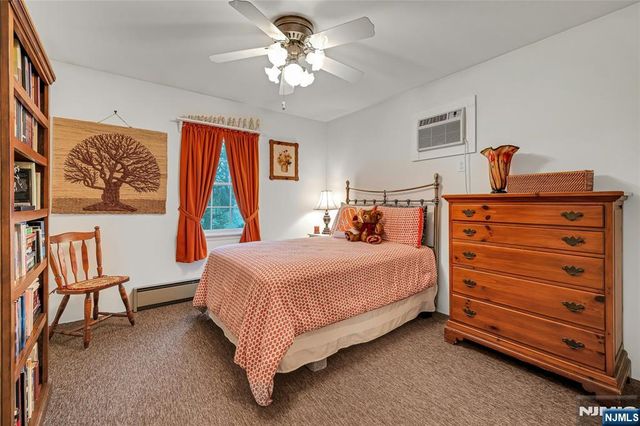 101 Schuyler Avenue, Pompton Lakes, NJ 07442