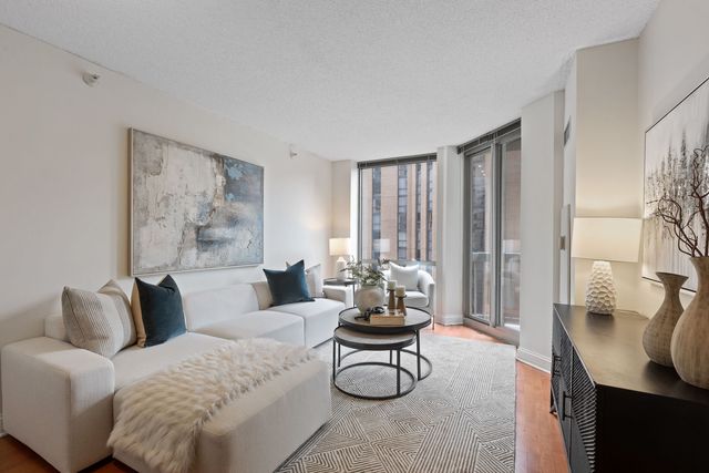 222 N Columbus Drive 2607, Chicago, IL 60601