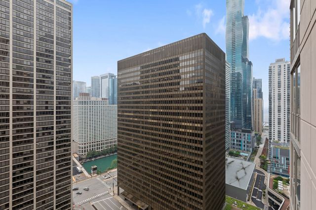 222 N Columbus Drive 2607, Chicago, IL 60601
