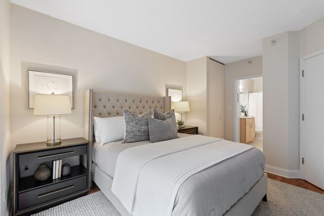 222 N Columbus Drive 2607, Chicago, IL 60601