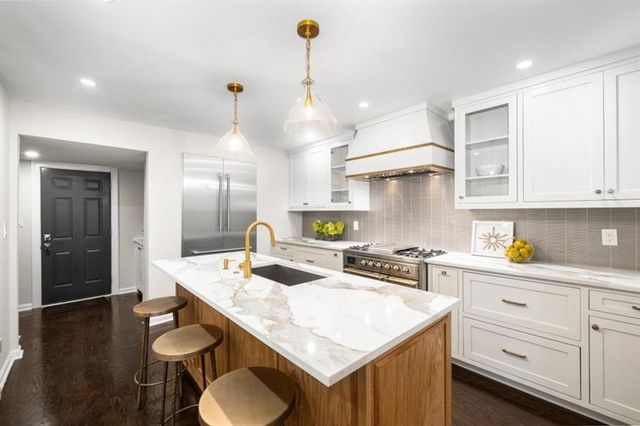 11 Mooregate Square NW, Atlanta, GA 30327