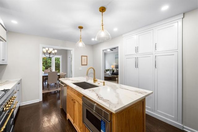 11 Mooregate Square NW, Atlanta, GA 30327