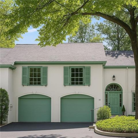 11 Mooregate Square NW, Atlanta, GA 30327