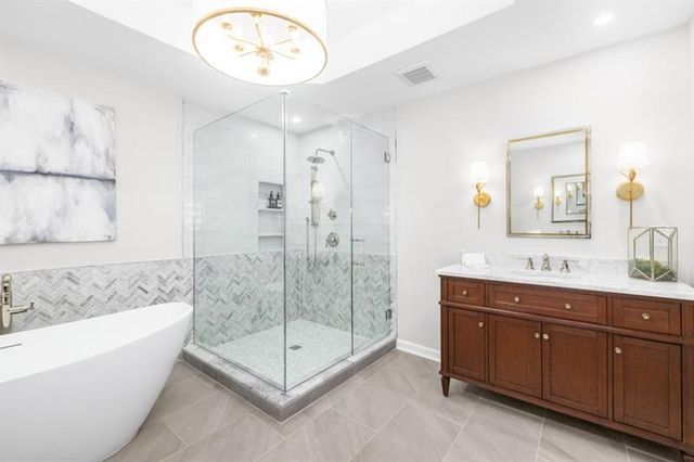 11 Mooregate Square NW, Atlanta, GA 30327