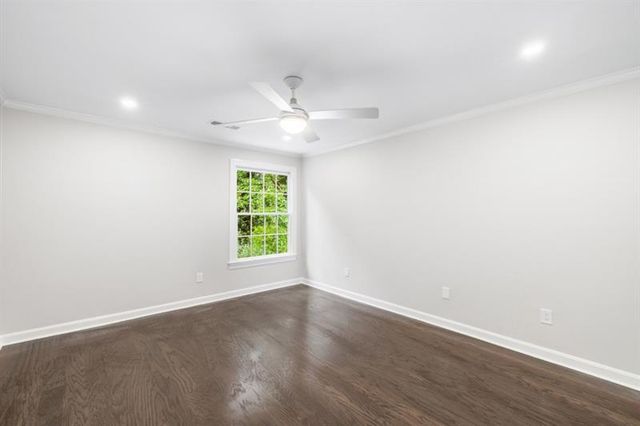 11 Mooregate Square NW, Atlanta, GA 30327