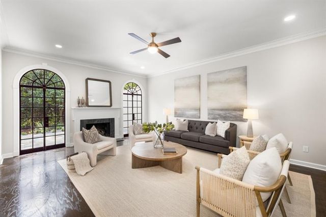 11 Mooregate Square NW, Atlanta, GA 30327