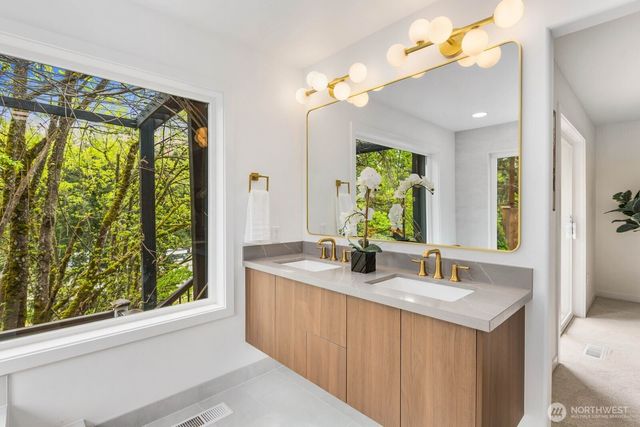 15311 NE 173RD Street, Woodinville, WA 98072
