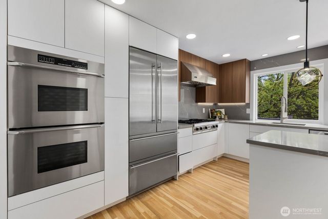 15311 NE 173RD Street, Woodinville, WA 98072