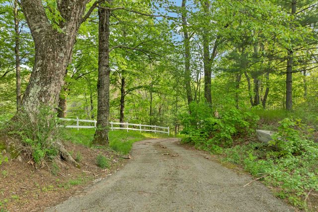 2384 White Mountain Highway, Conway, NH 03860