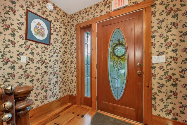 2384 White Mountain Highway, Conway, NH 03860