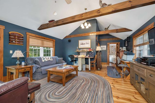 2384 White Mountain Highway, Conway, NH 03860