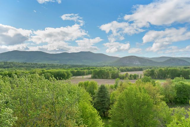2384 White Mountain Highway, Conway, NH 03860