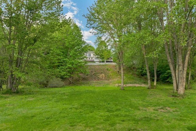 2384 White Mountain Highway, Conway, NH 03860
