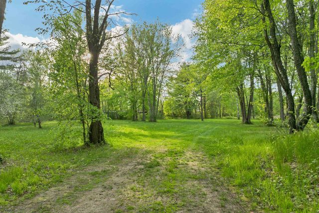 2384 White Mountain Highway, Conway, NH 03860