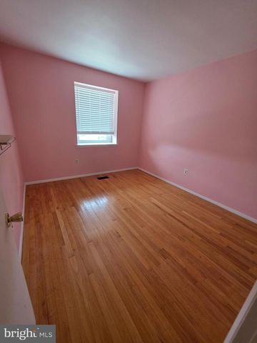10 CASEY CT, Catonsville, MD 21228