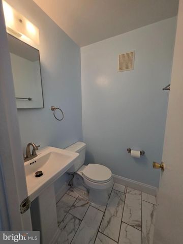 10 CASEY CT, Catonsville, MD 21228
