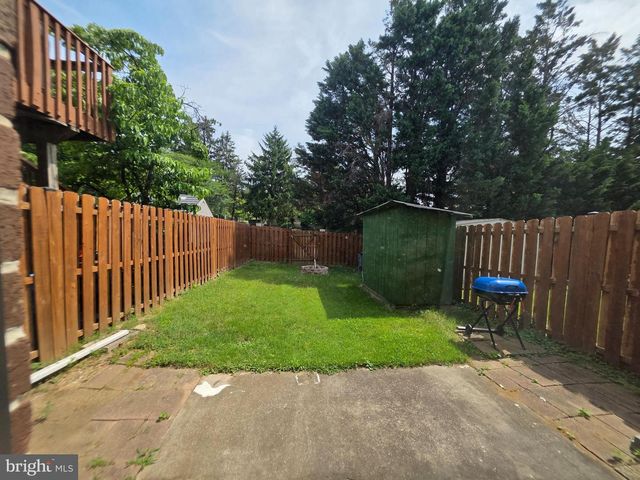 10 CASEY CT, Catonsville, MD 21228