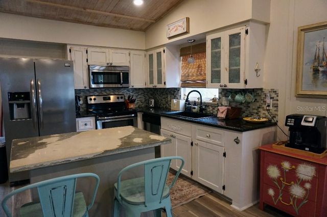 2504 AVENUE B A, Bradenton Beach, FL 34217