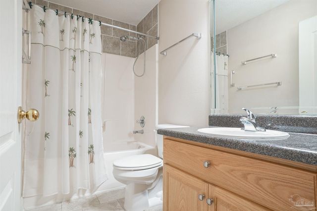 11401 Johnstone Dr, Pensacola, FL 32534