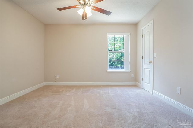 11401 Johnstone Dr, Pensacola, FL 32534