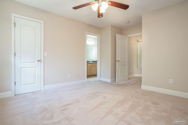 11401 Johnstone Dr, Pensacola, FL 32534