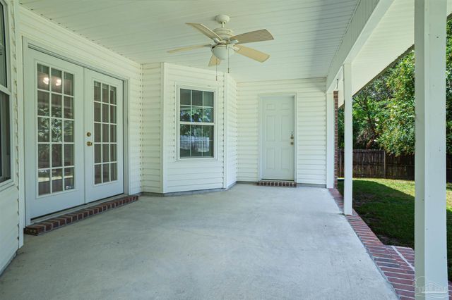 11401 Johnstone Dr, Pensacola, FL 32534