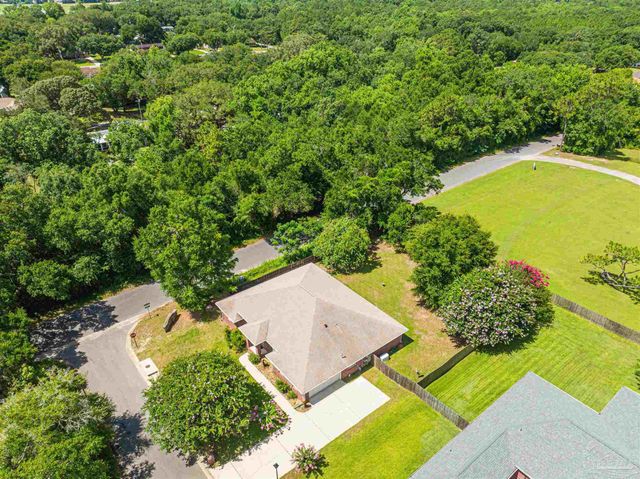11401 Johnstone Dr, Pensacola, FL 32534