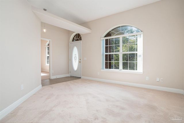 11401 Johnstone Dr, Pensacola, FL 32534
