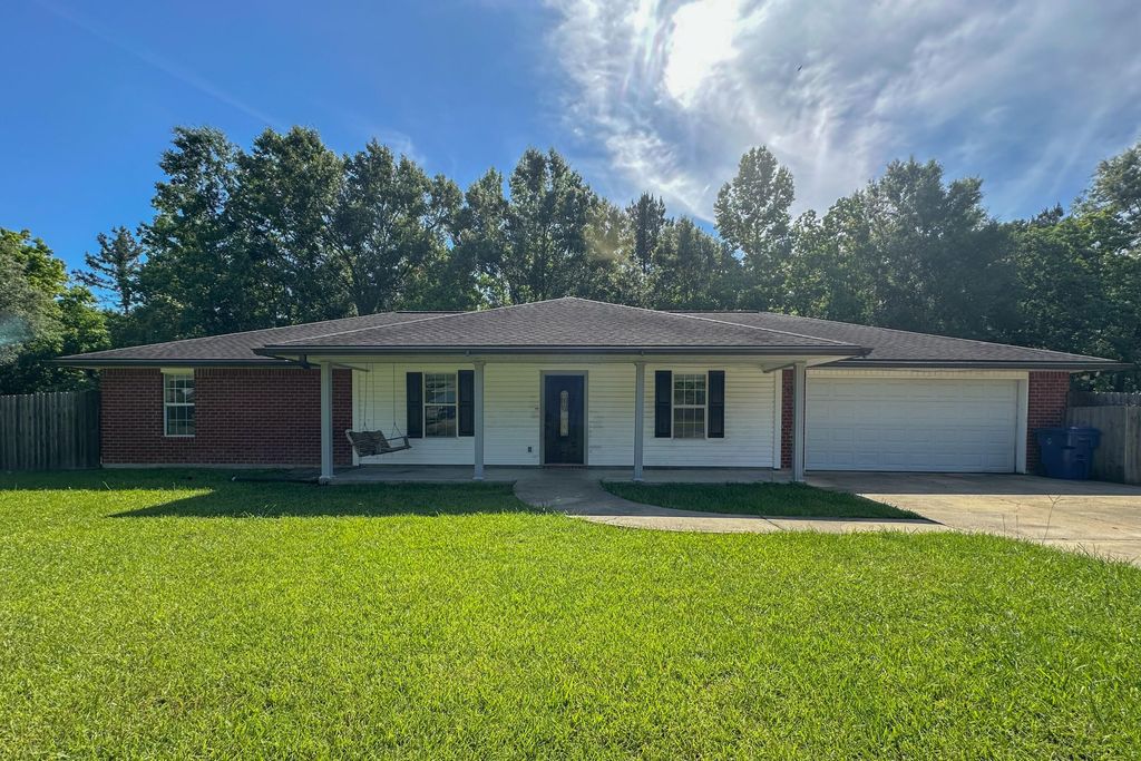 133 N Ridge Dr, Deridder, LA 70634