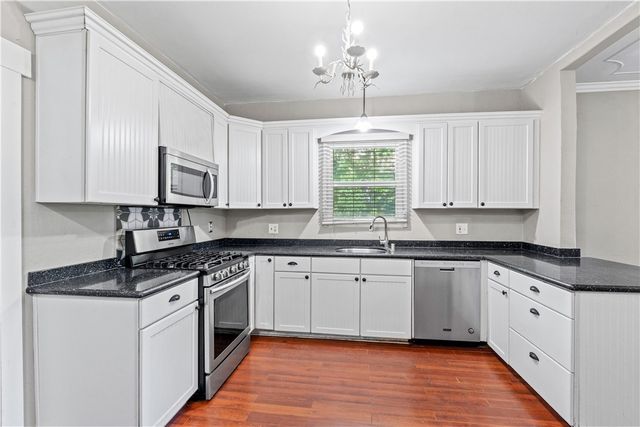 4073 Cedar Street, Riverside, CA 92501