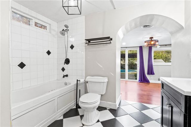 4073 Cedar Street, Riverside, CA 92501