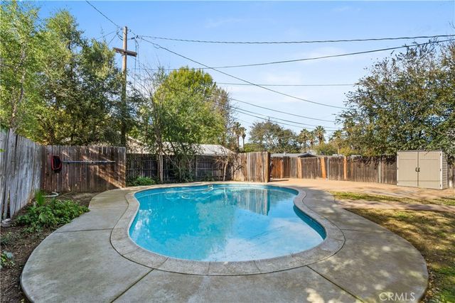 4073 Cedar Street, Riverside, CA 92501