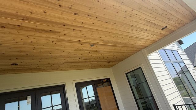 18270 Valleyview Circle, Clive, IA 50325