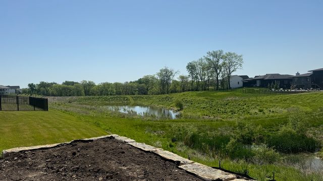 18270 Valleyview Circle, Clive, IA 50325