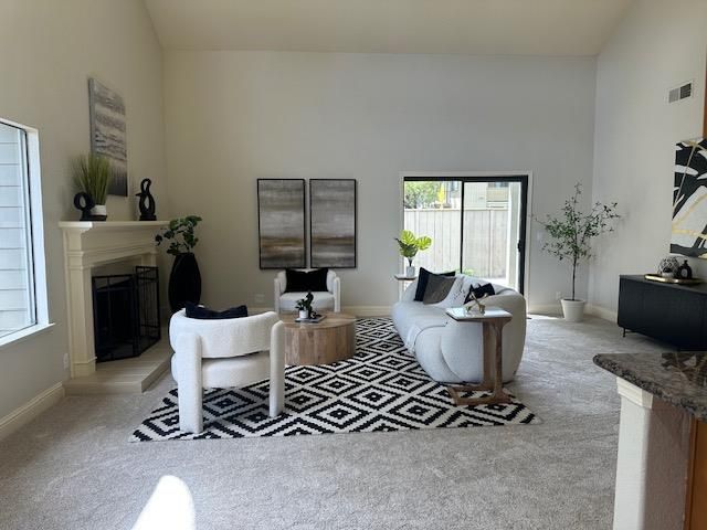2021 Cedar Ridge Dr, Stockton, CA 95207