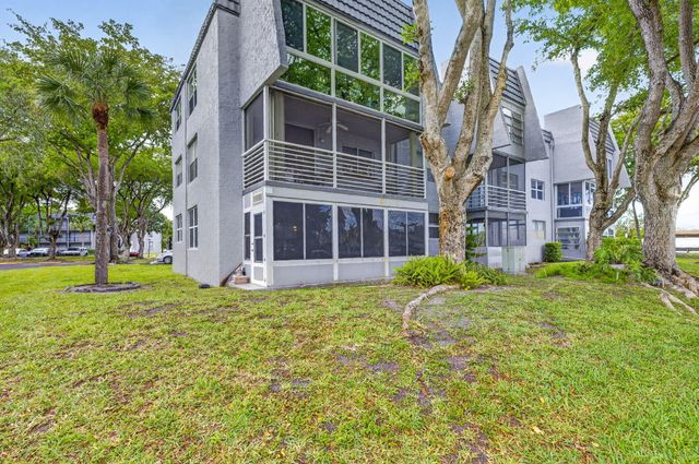 9081 Lime Bay Boulevard 115, Tamarac, FL 33321